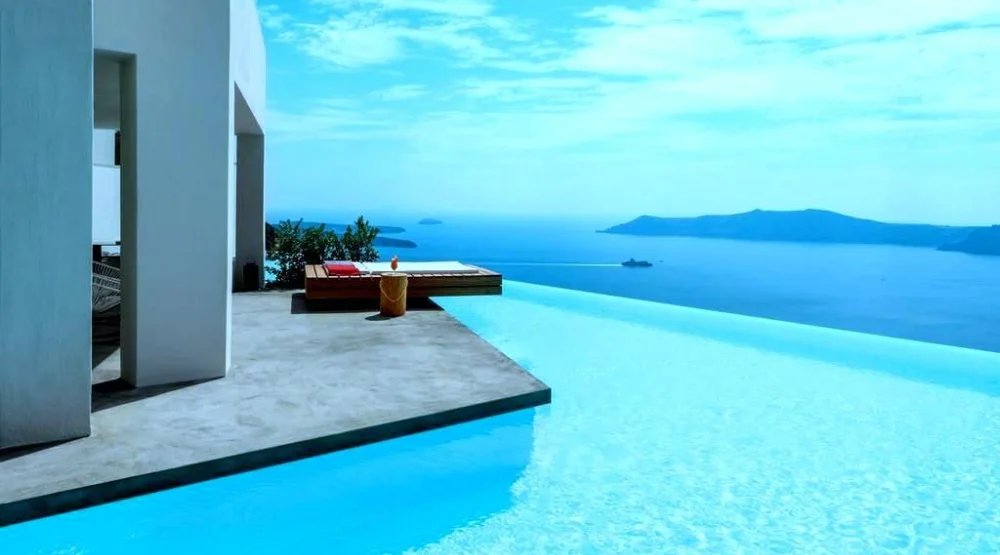 Infinity Pool Suite with Caldera View at West East Suites