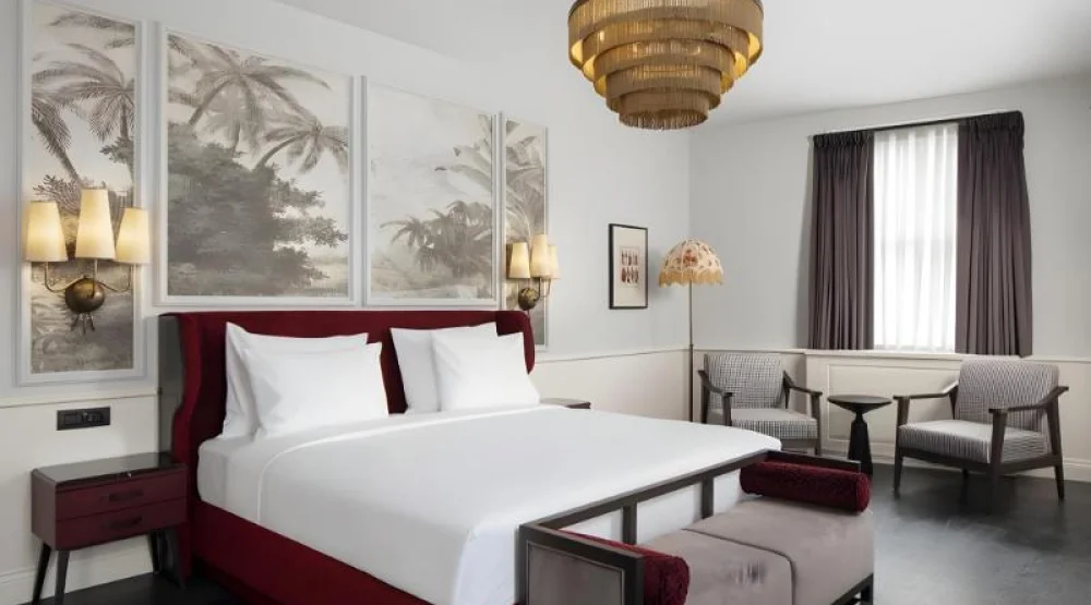 Deluxe King, Guest Room, One King at Adahan DeCamondo Pera Autograph Collection