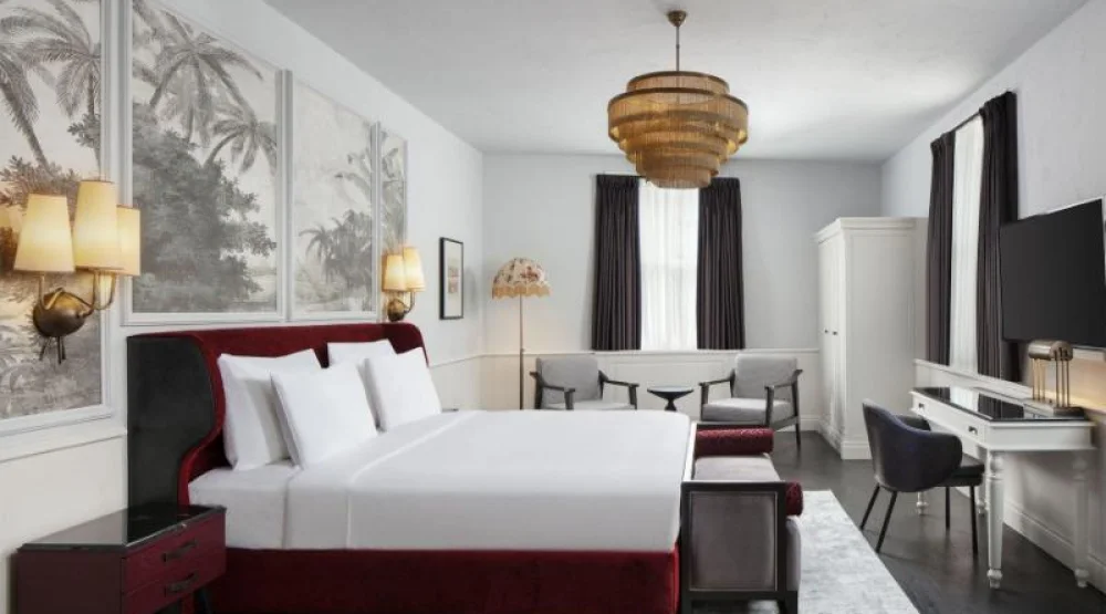 Grand Pera Corner, Larger Guest Room, One King at Adahan DeCamondo Pera Autograph Collection