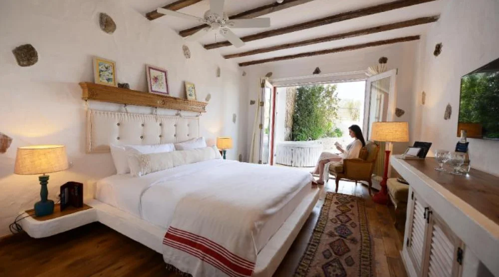 Premium Room Side Sea View with Jacuzzi at Hotel Unique Fethiye