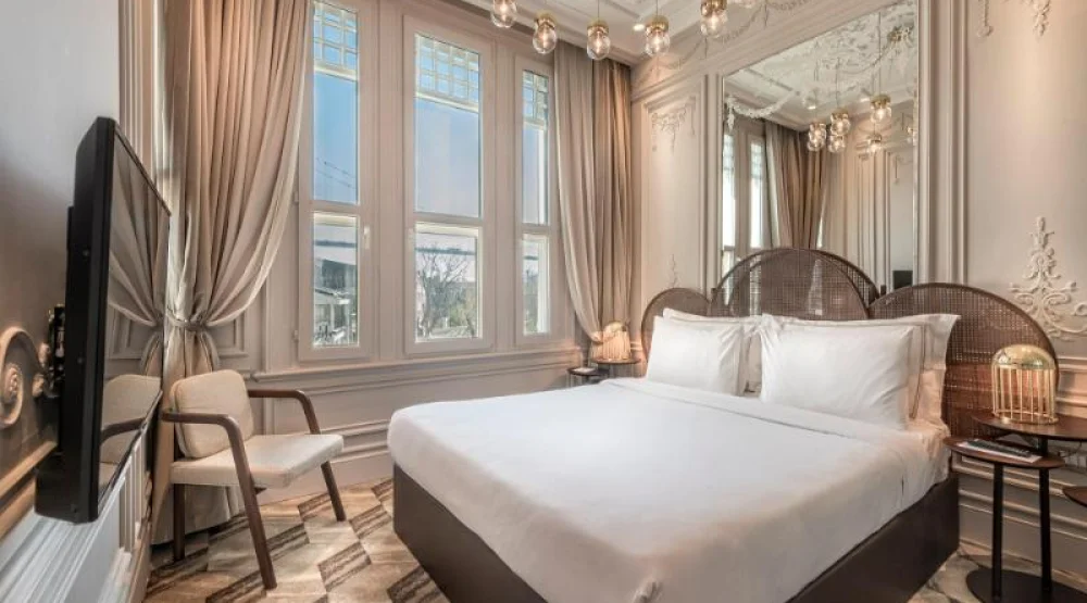 Deluxe Bosphorus Suite with Partial Bosphorus View at The Stay Bosphorus