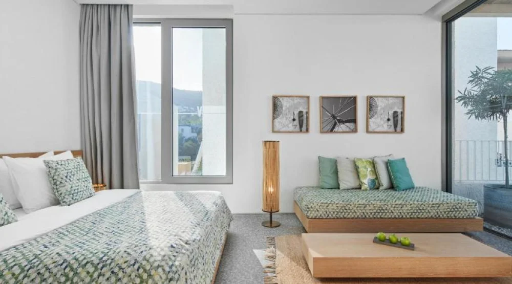 Olive Garden Triple at Voyage Torba & Private Hotel