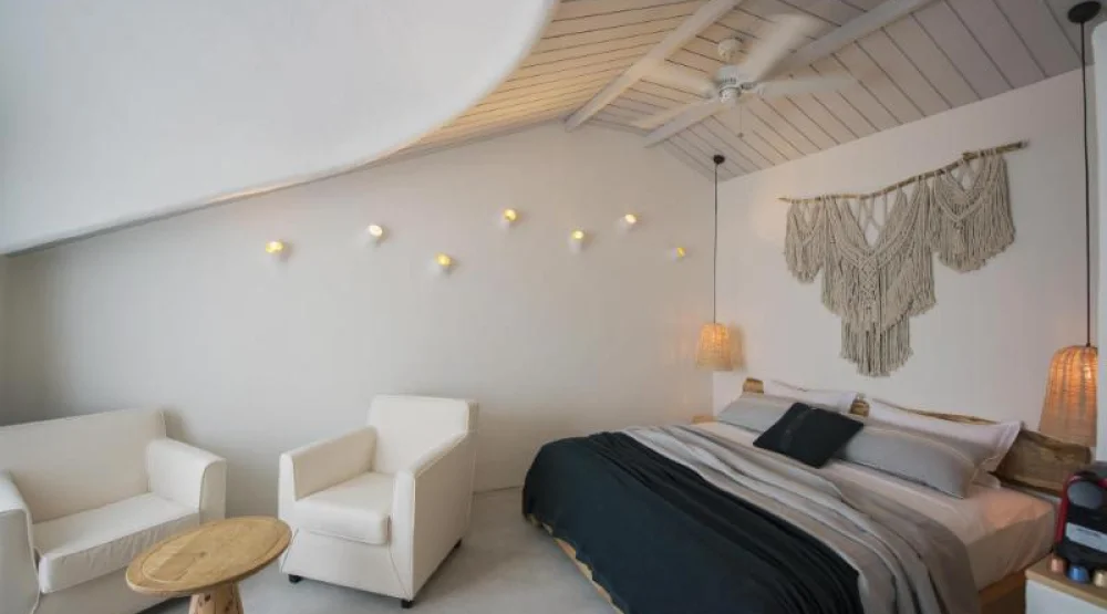 Penthouse Loft at Yacht Boheme