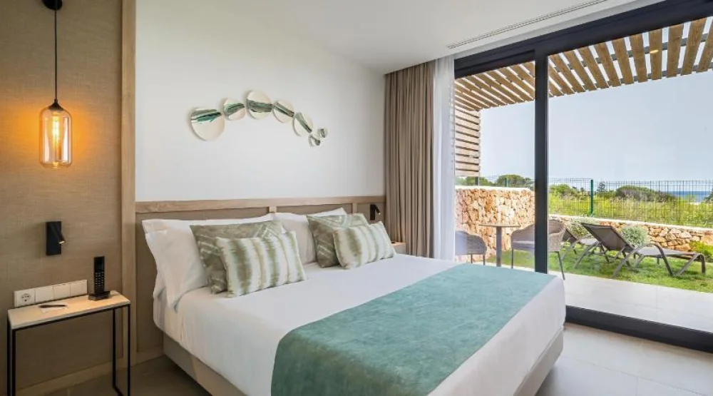 Deluxe at Barcelo Nura