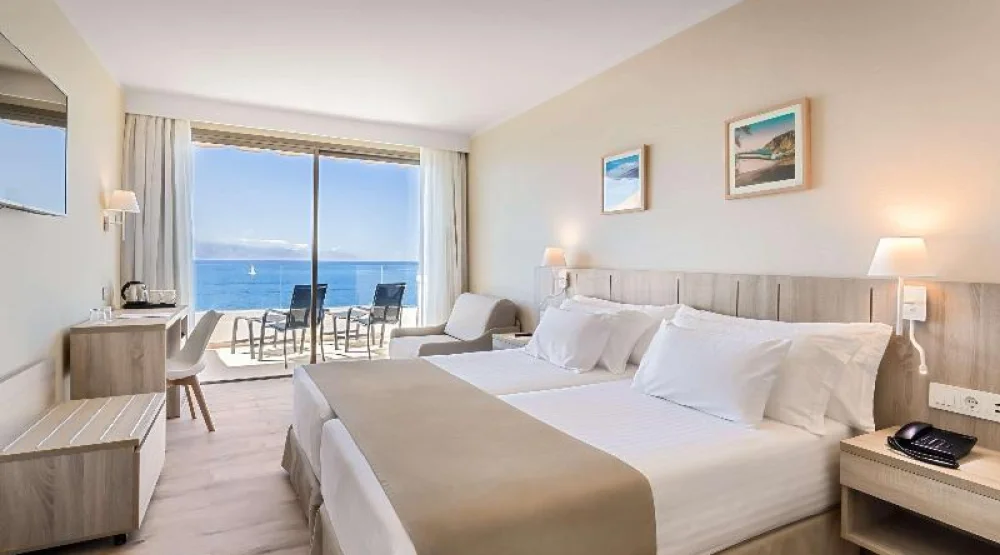 Deluxe Double Sea View at Barcelo Santiago