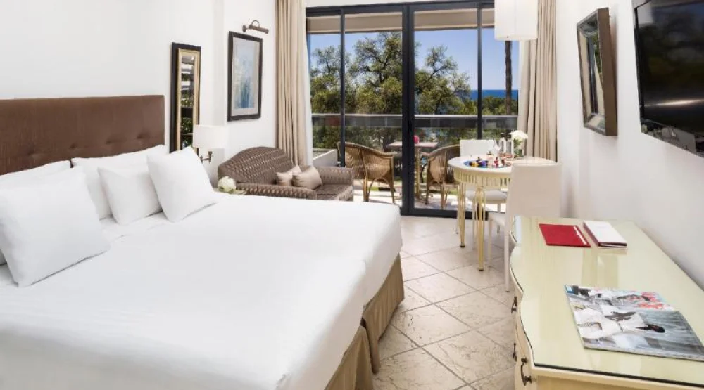 Premium Vista Jardin at Hotel Don Pepe Gran Melia