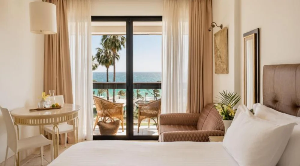 Premium Interconnected Room at Hotel Don Pepe Gran Melia