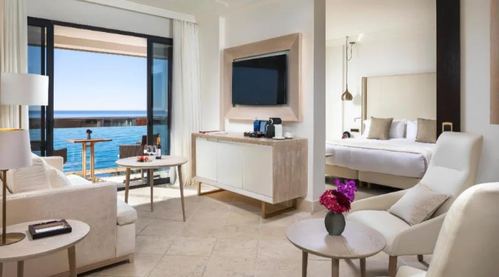Grand Suite Vista Oceano Red Level at Hotel Don Pepe Gran Melia