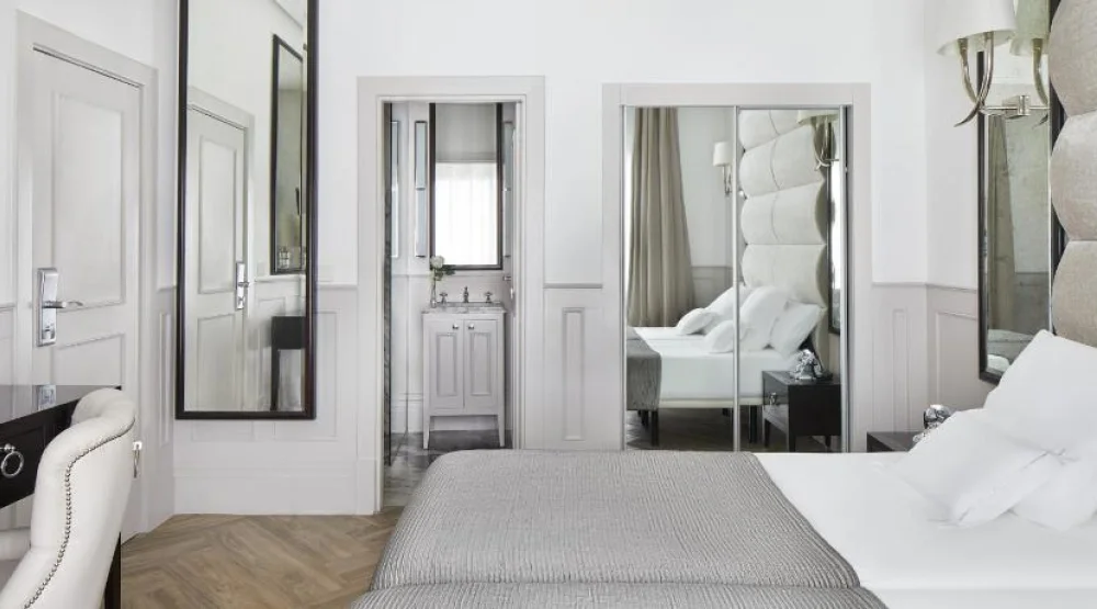 Superior Room with Balcony at MiM Ibiza