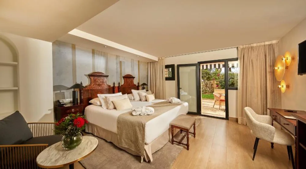 Double Deluxe Garden View with Terrace & Hot Tub at Secrets Mallorca Villamil Resort & Spa