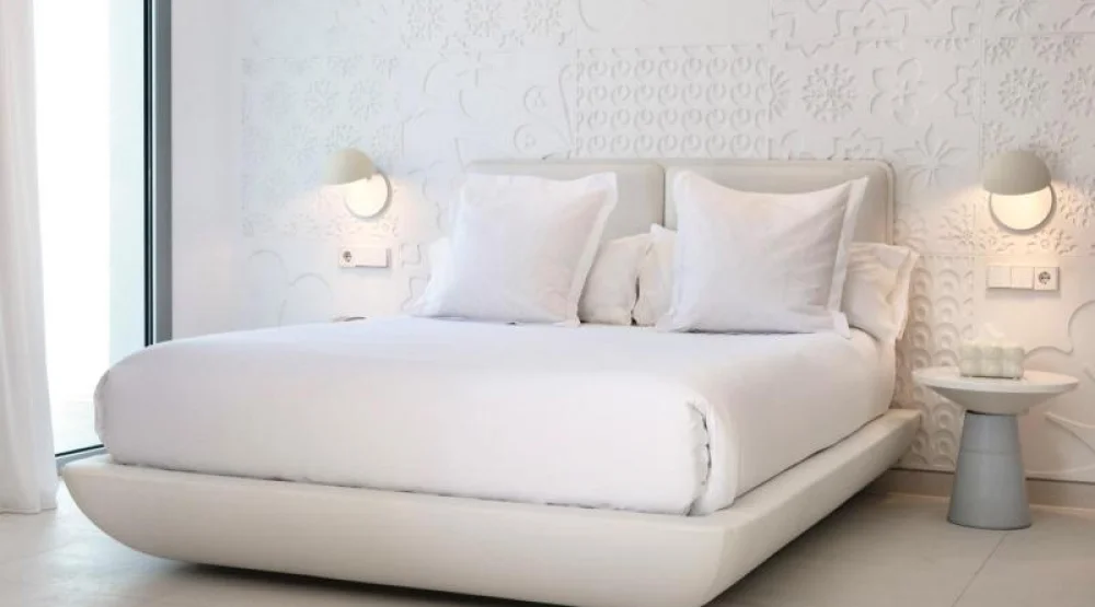 Double at The Donna Portals