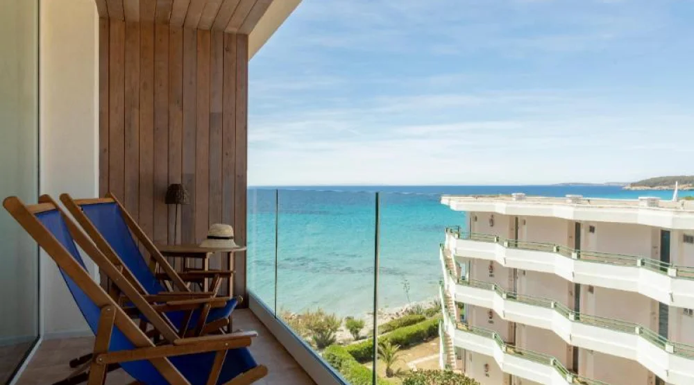 Supreme Sea View with Terrace at Villa Le Blanc Gran Melia