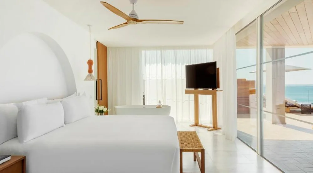 Presidential Suite Sea View with Private Pool at Villa Le Blanc Gran Melia