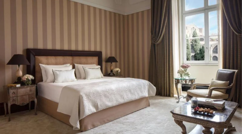 Junior Suite at Anantara Palazzo Naiadi