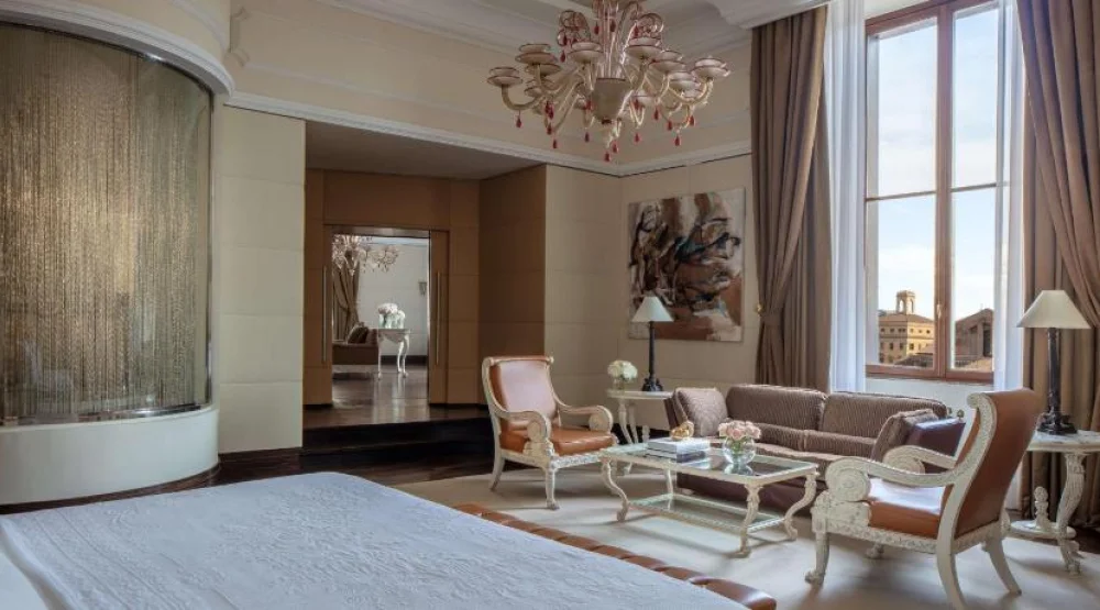 Sophia Loren Suite at Anantara Palazzo Naiadi