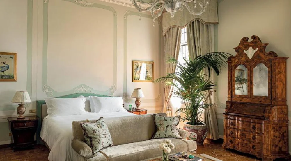 Signature Suite with Historical Landmark View (dogaressa) at Belmond Hotel Cipriani