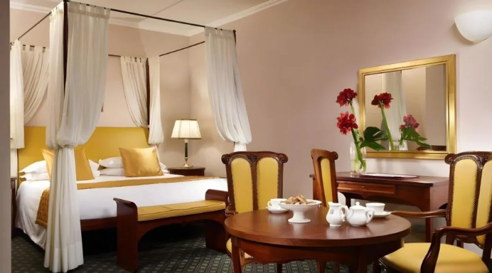 Deluxe River View Double Or Twin at Berchielli Hotel