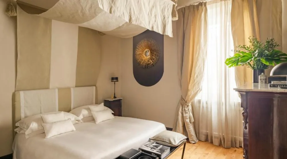 Double Room at Crossing Condotti