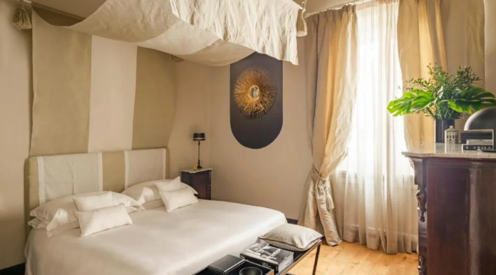 Superior Double at Crossing Condotti