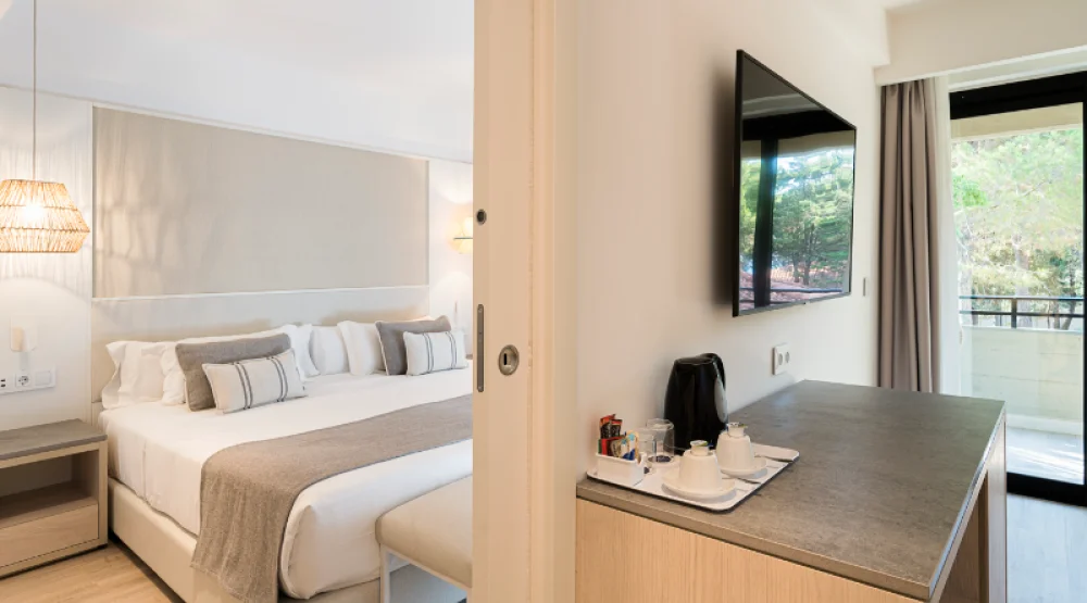 Signature Level Suite at Grand Palladium Sicilia Resort & Spa