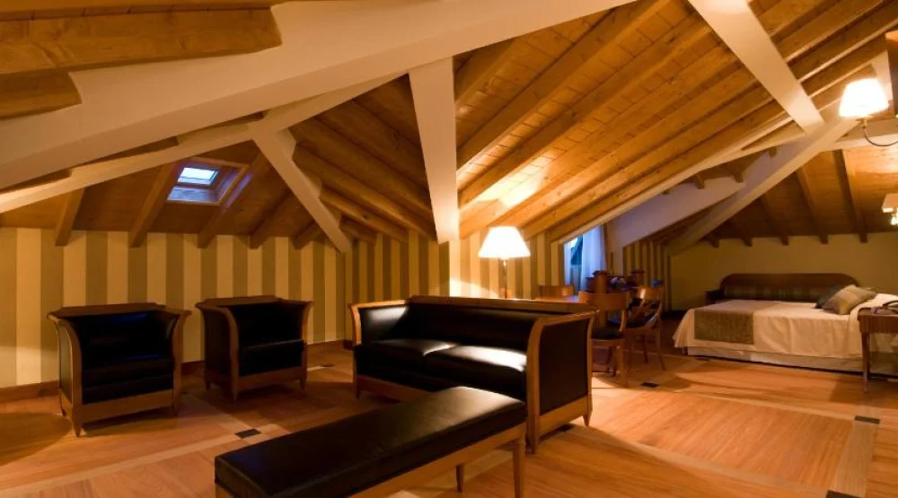 Suite with Terrace at Hotel Villa Del Sogno