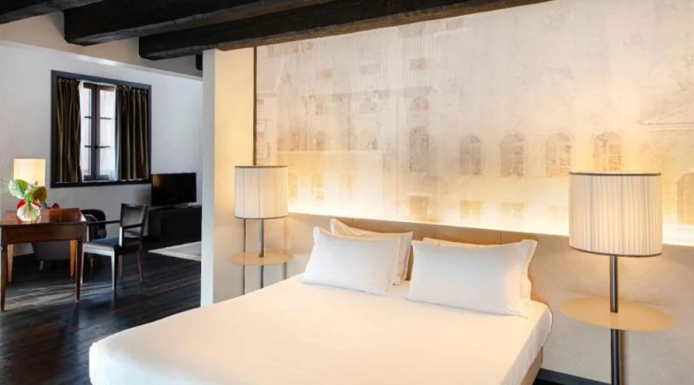 Grande Suite with Canal View at Hyatt Centric Murano Venice