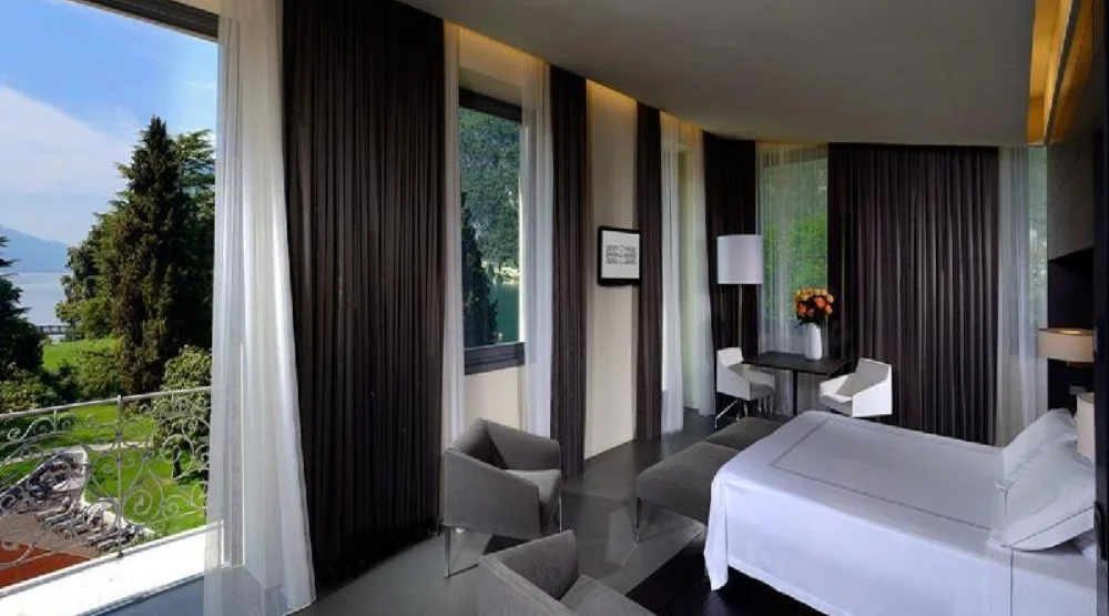 Junior Suite with Lake View at Lido Palace