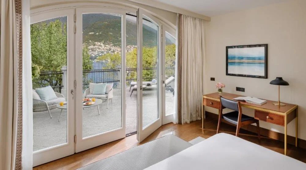Suite with Lake View at Mandarin Oriental Lago di Como