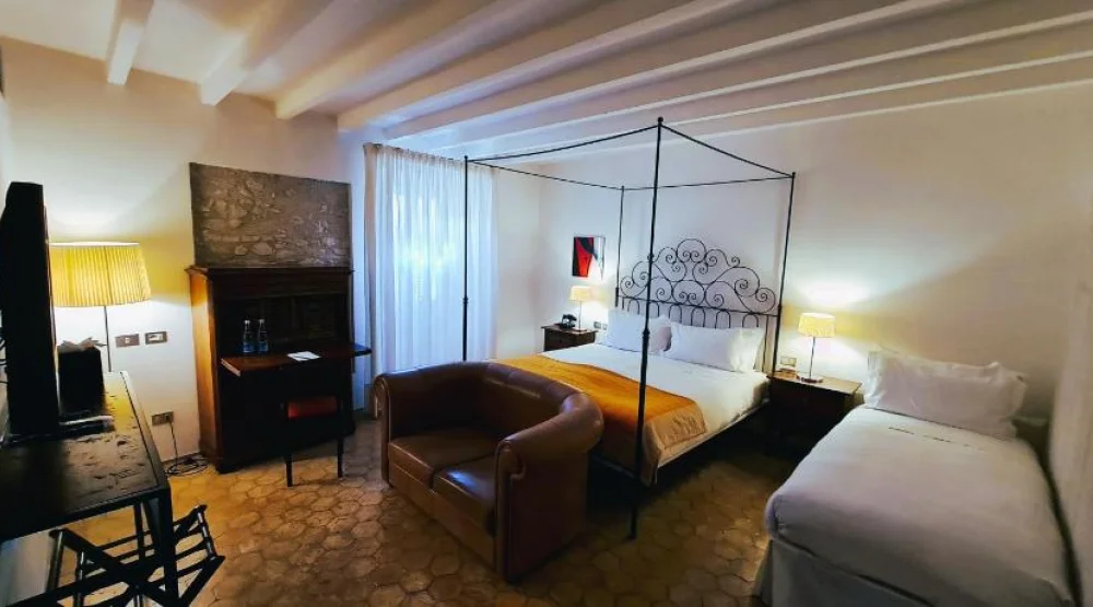 Deluxe Family Room at Relais & Chateaux Palazzo Seneca