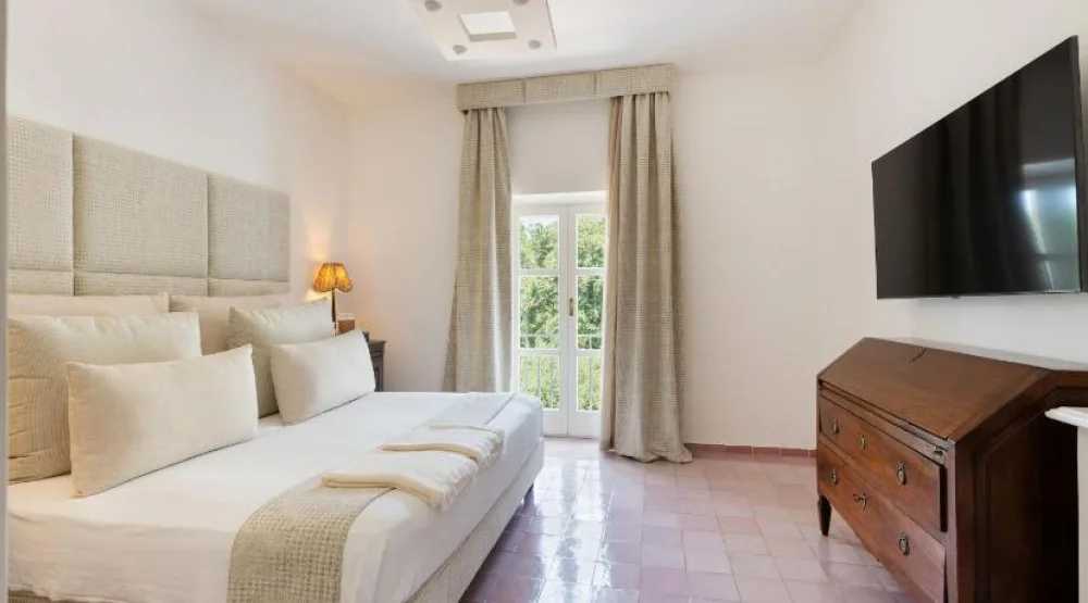Superior Double Room with Garden View at Santavenere Hotel