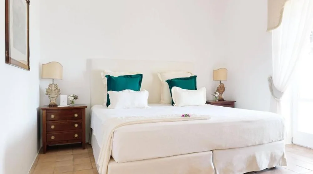 Deluxe Suite with Sea View at Santavenere Hotel