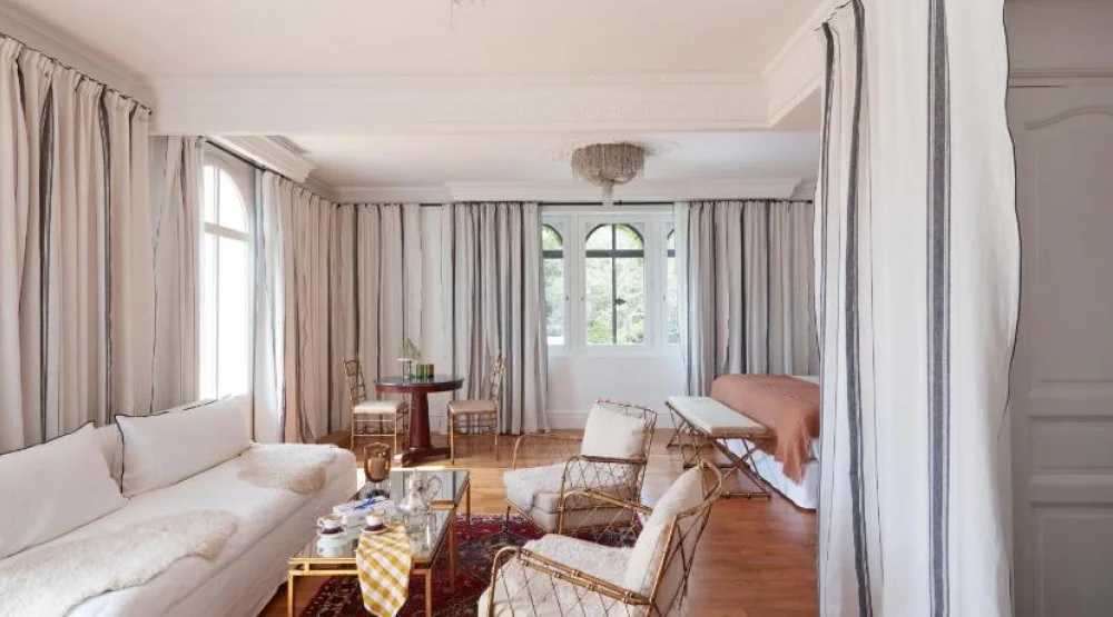 Suite at Brindos Lac & Chateau