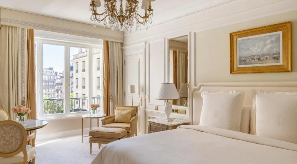 Superior King Room at Four Seasons George V Hotel