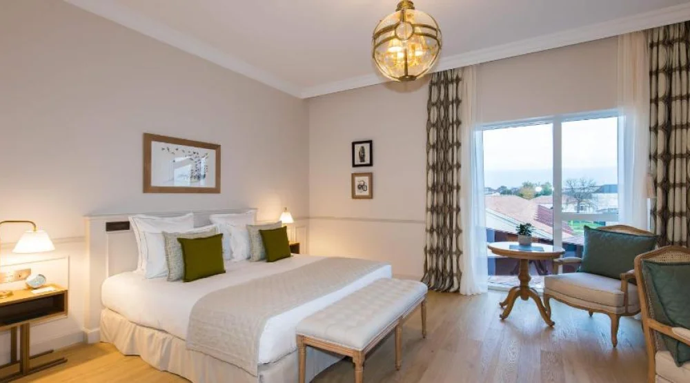 Suite at Hotel Chais Monnet & Spa