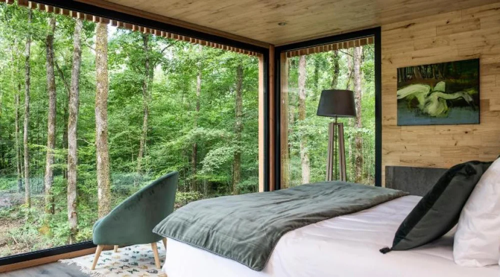 Trianon - Suite with  Jacuzzi and Sauna at Loire Valley Lodges Hotel