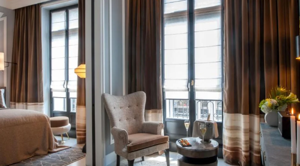 Junior Suite at Nolinski Paris - Evok Collection