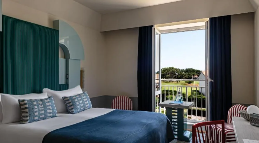 Superior Double Or Twin Room with City View at Regina Experimental Biarritz