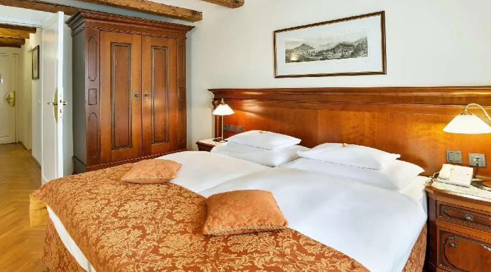 Standard Guest Room at Radisson Blu Hotel Altstadt