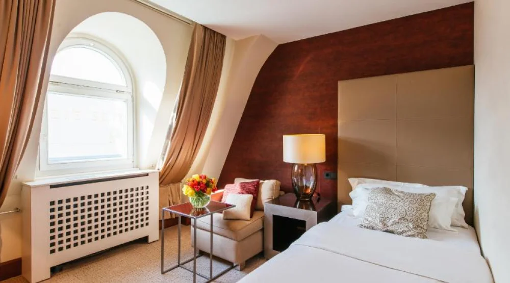 Individual Room at Radisson Blu Style Hotel Vienna