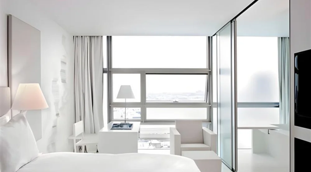 Superior Queen Room at SO Vienna