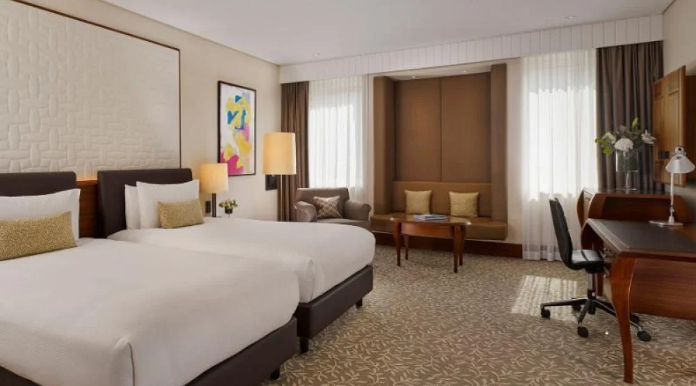 Deluxe, Guest Room, Two Twin at The Ritz-Carlton Vienna