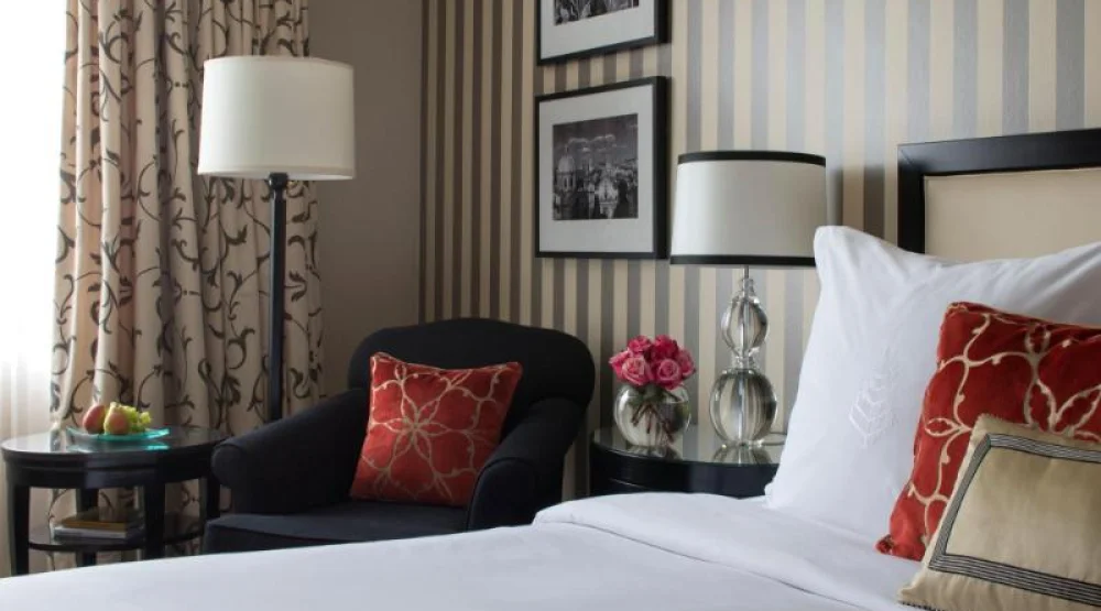 Deluxe Room with Two Twin Beds at Four Seasons Hotel Prague