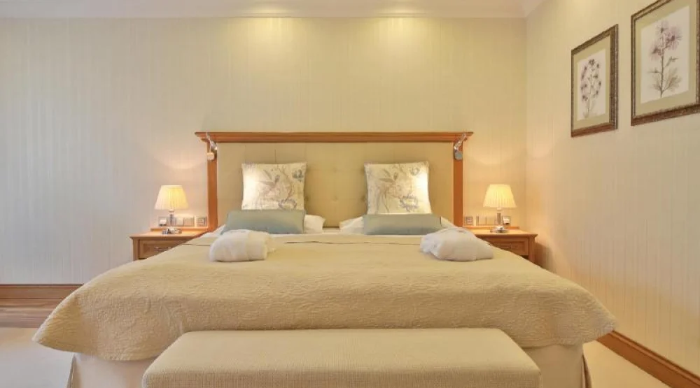 Superior Double Room at Retro Riverside Wellness Resort