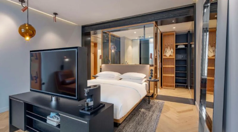 One King Bed at Andaz Munich Schwabinger Tor
