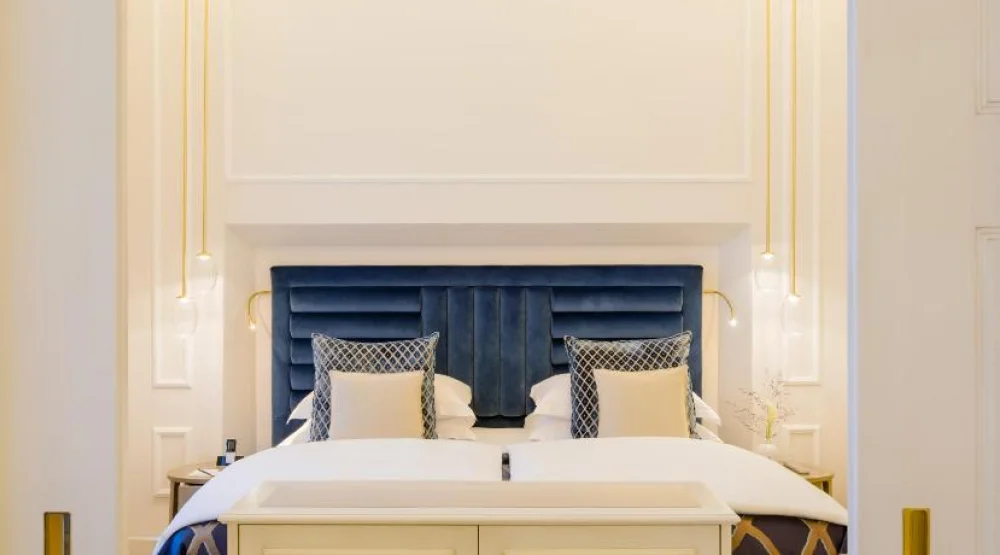 Suite at Excelsior Ernst Hotel