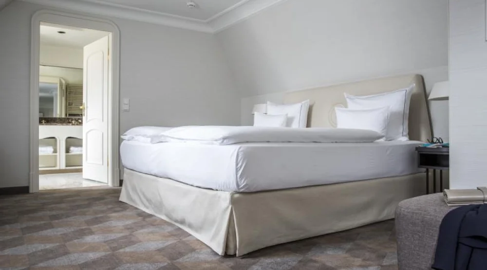One Bedroom Junior Suite Whirlpool at Gewandhaus Dresden Autograph Collection
