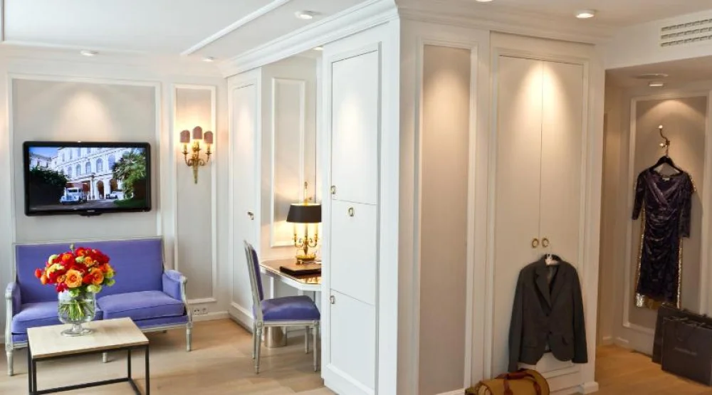 Classic Double Room at Hotel Munchen Palace