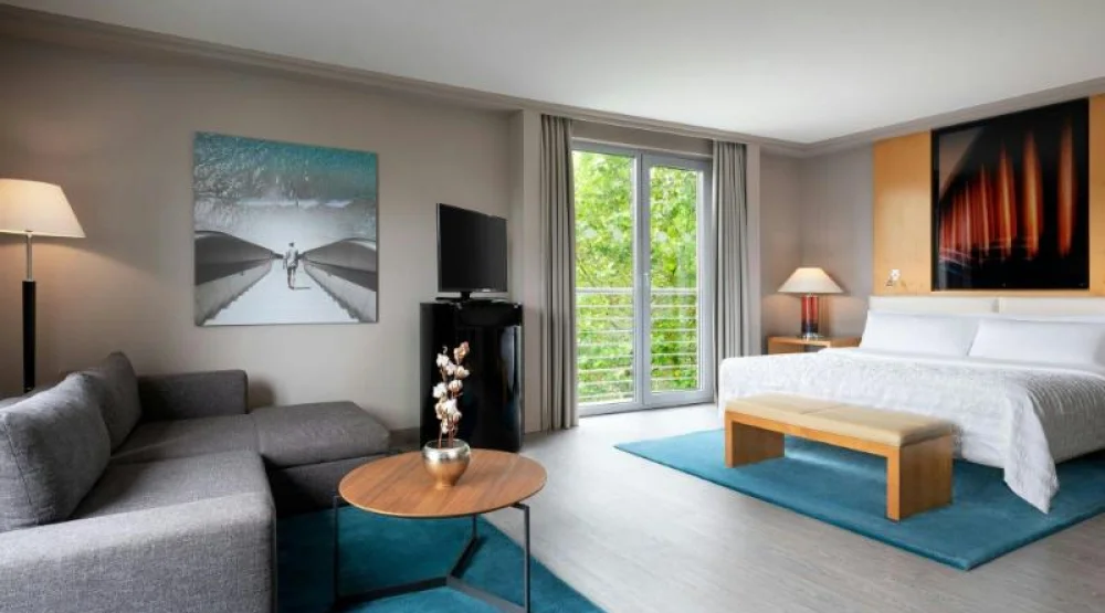 One Bedroom Executive Suite, One King, Sofa Bed at Le Meridien Munich