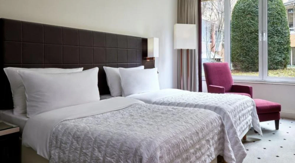 Superior, Guest Room, Two Twin at Le Meridien Stuttgart