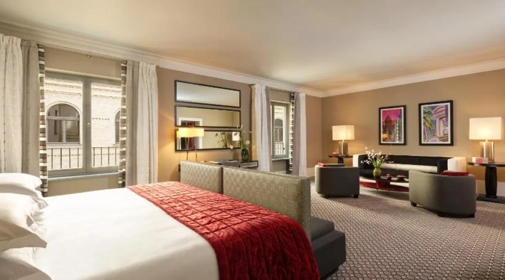 Junior Suite Courtyard View at Rocco Forte Hotel de Rome